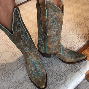 The old gringo cowboy boots sz 9 used